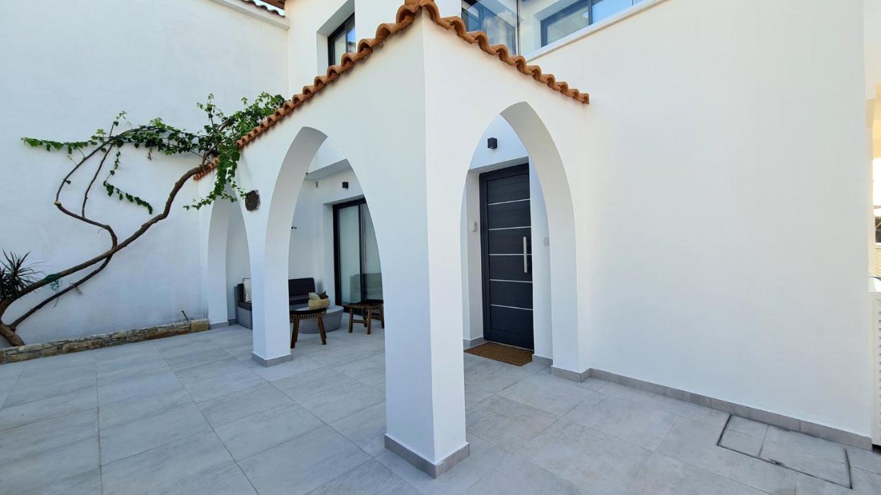Phaedrus Living: Seaview Luxury Villa Venus Paphos Extérieur photo