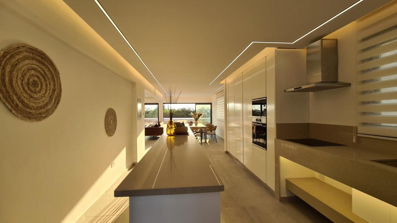 Phaedrus Living: Seaview Luxury Villa Venus Paphos Extérieur photo